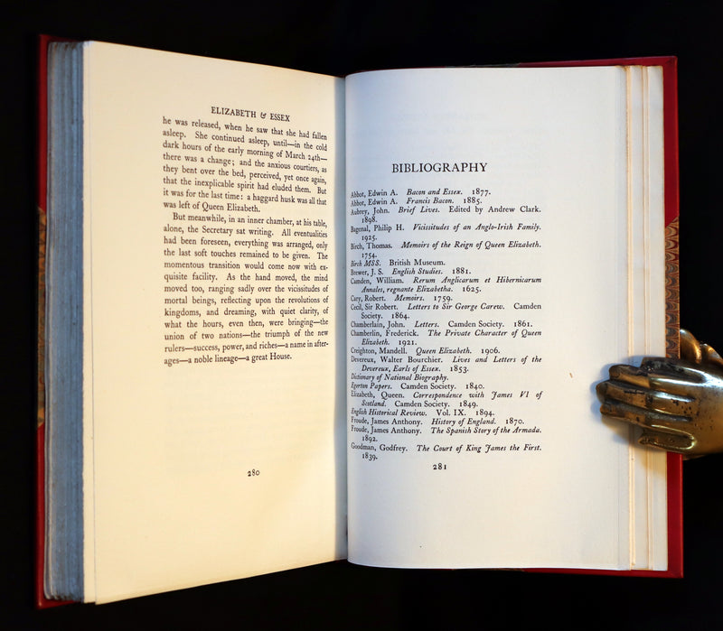 1929 Rare Book - ELIZABETH I (Queen of England) And ESSEX : A Tragic History by Lytton Strachey bound by Sangorski & Sutcliffe.