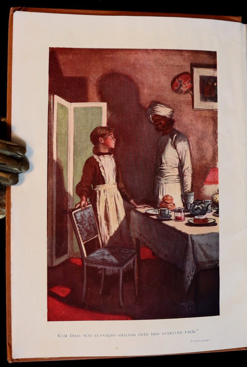 1905 Scarce Book - A LITTLE PRINCESS by Frances Hodgson Burnett illustrated by Harold Piffard.