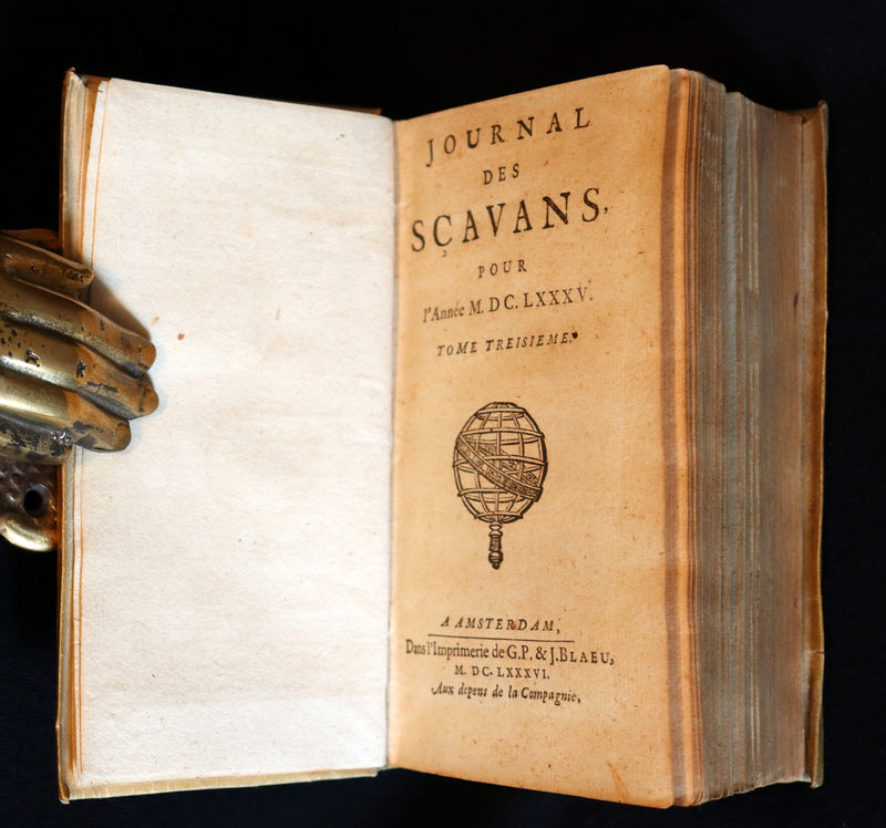 1686 Scarce French Book - Scientists' Journal for year 1685 - Lunar Eclipse & various subjects