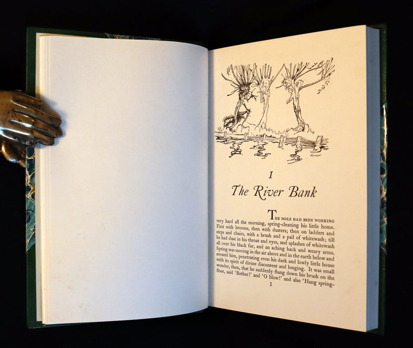 1950 Rare First Edition - The WIND IN THE WILLOWS illustrated by Arthur RACKHAM.