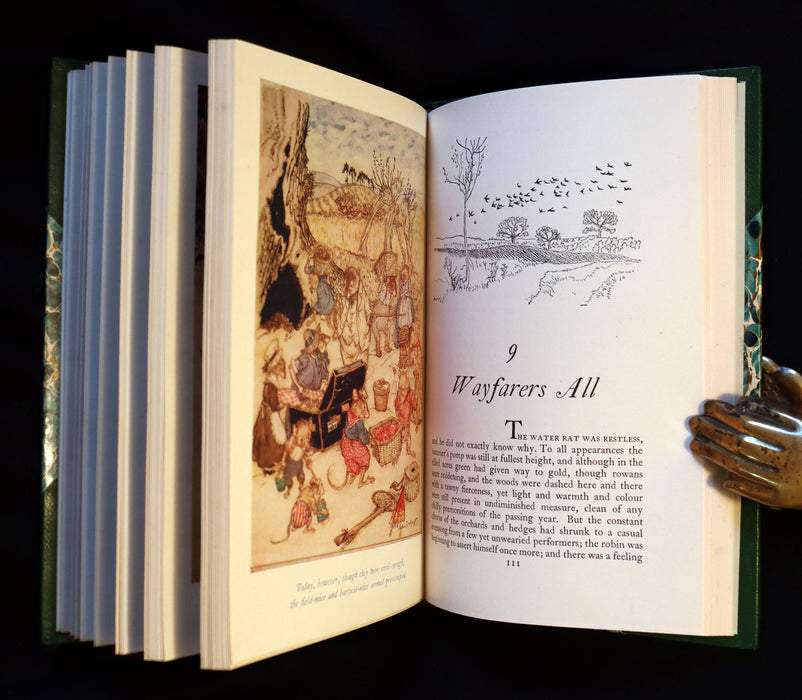 1950 Rare First Edition - The WIND IN THE WILLOWS illustrated by Arthur RACKHAM.