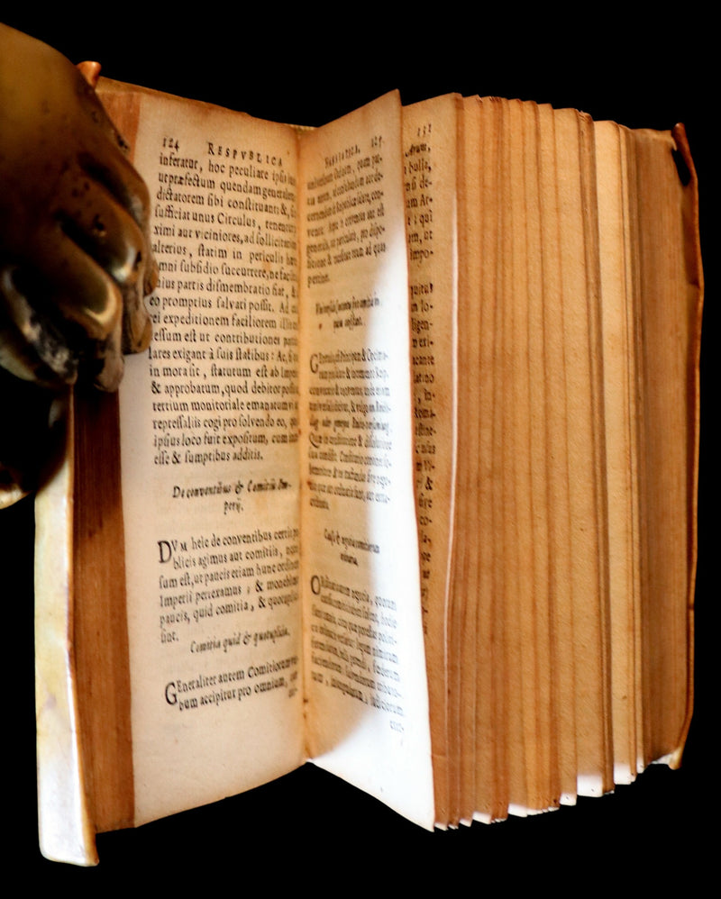 1631 Rare vellum Latin Book - Historical Foundations of the Hanseatic Republics by Johann Angelius (von) Werdenhagen.