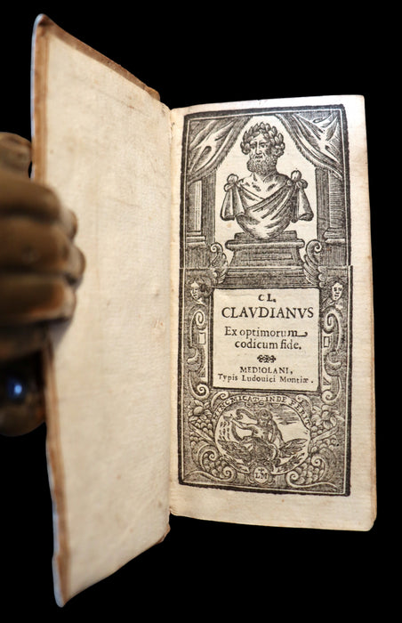 1619 Scarce Latin Vellum Book - Claudian's Latin Poetry of late antiquity - Cl. Claudianus Ex Optimorum Codicum Fide.