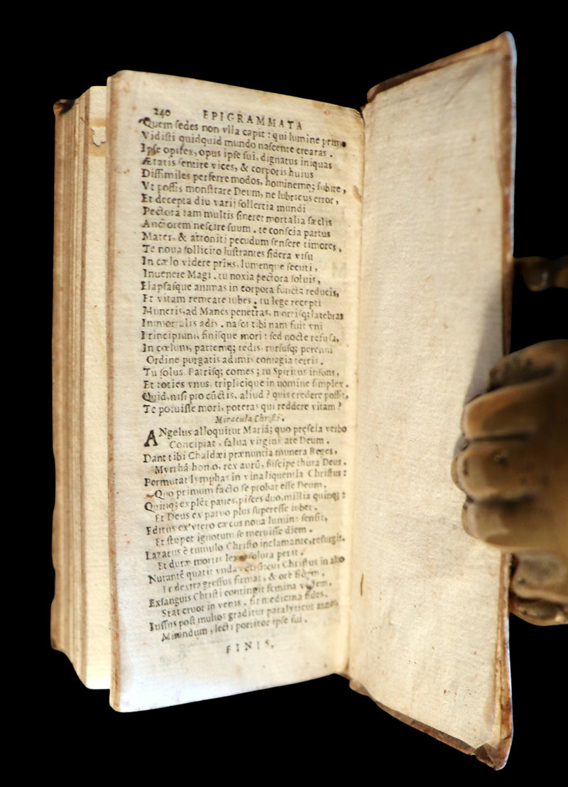 1619 Scarce Latin Vellum Book - Claudian's Latin Poetry of late antiquity - Cl. Claudianus Ex Optimorum Codicum Fide.