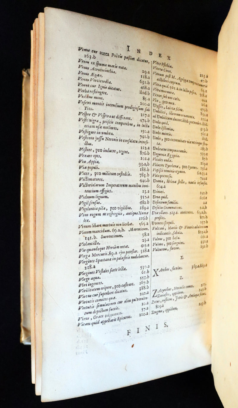 1671 Rare Latin Vellum Book - Publius Papinius Statius Works - Roman Poet of the 1st Century AD.