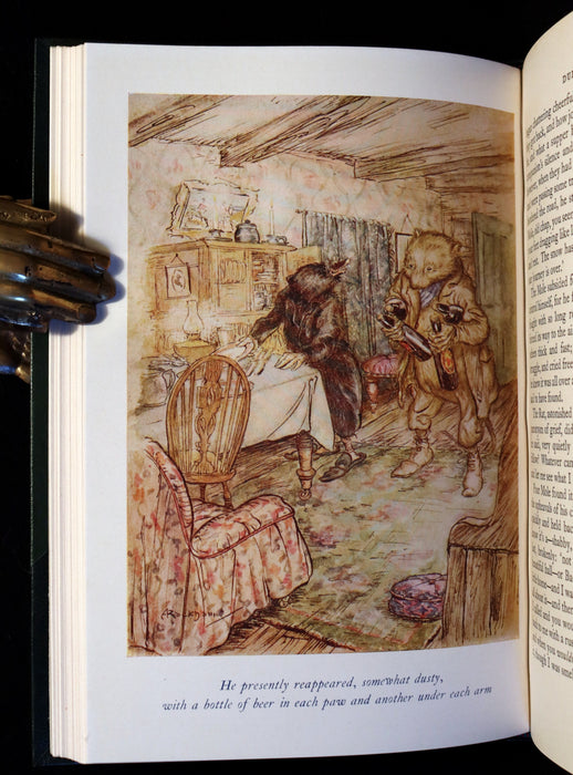 1950 Rare 1stED Book - The WIND IN THE WILLOWS illustrated by Arthur RACKHAM.