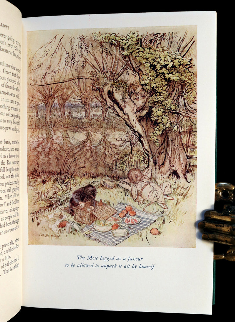 1950 Rare 1st Arthur RACKHAM Edition - The WIND IN THE WILLOWS by Kenneth Grahame.