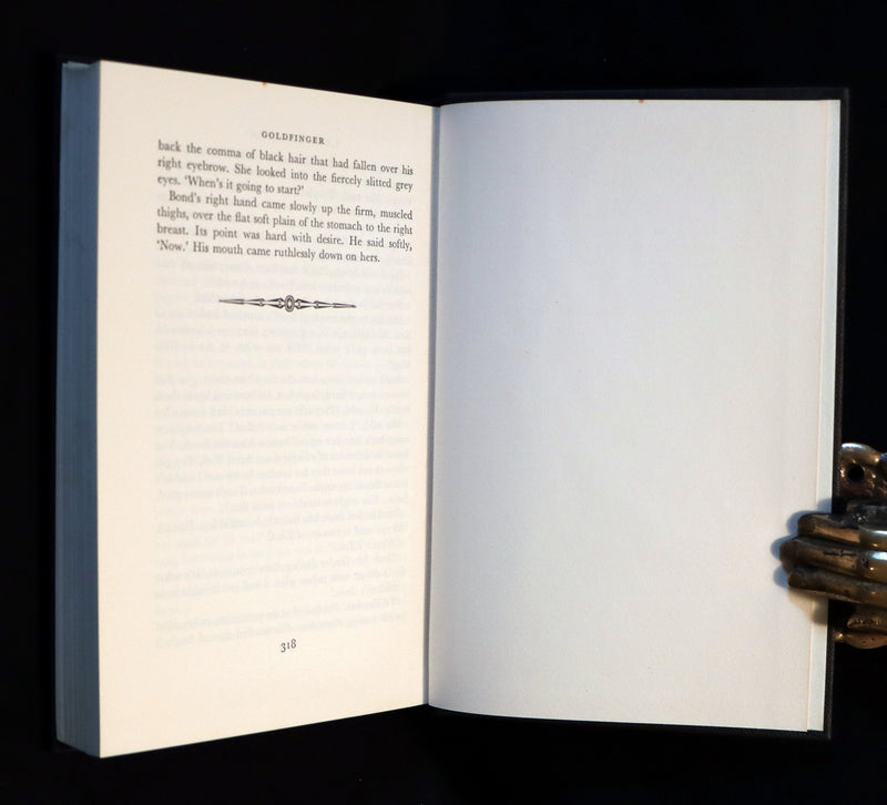 1959 First Edition - James Bond GOLDFINGER by Ian Fleming.