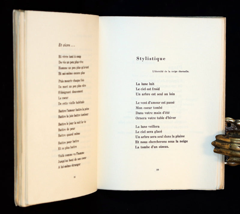 1961 Rare 2nd Edition French Book - Signed by Gilles Vigneault - ETRAVES.