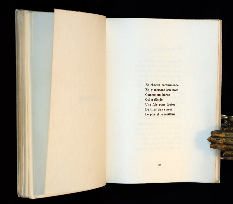 1961 Rare 2nd Edition French Book - Signed by Gilles Vigneault - ETRAVES.