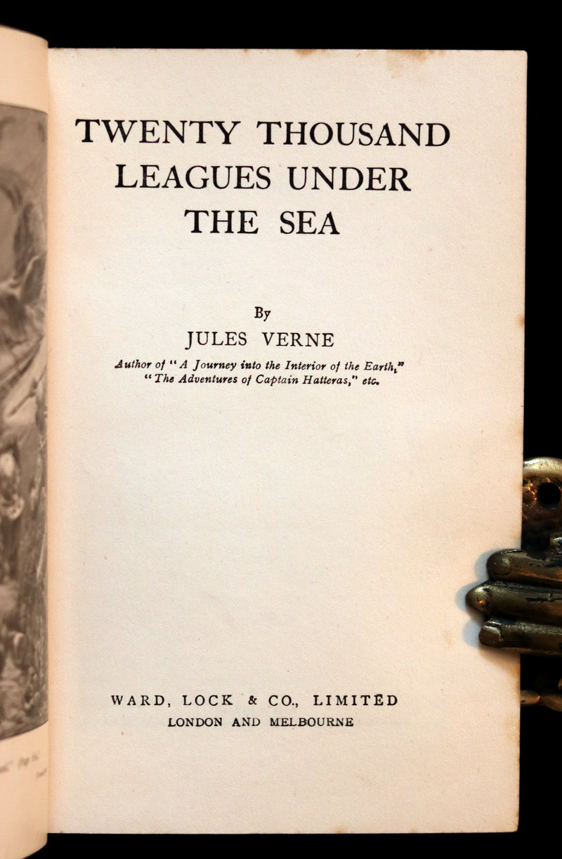 1920 Rare Book - Twenty Thousand Leagues Under the Sea by Jules Verne.