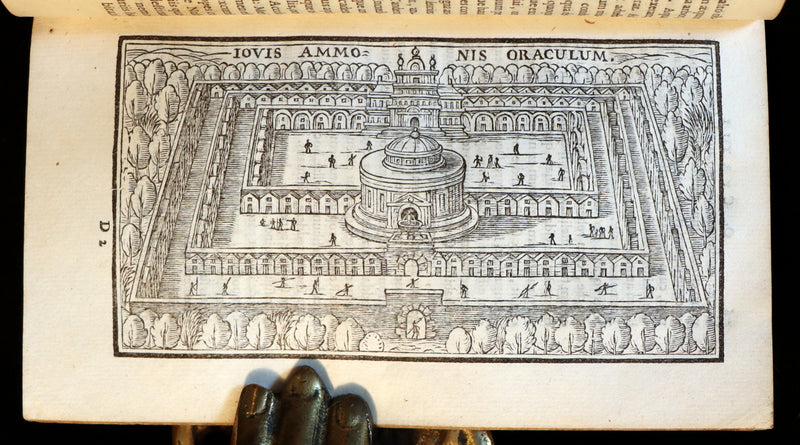 1633 Rare Latin Book - Histories of ALEXANDER the GREAT by Quintus Curtius Rufus.