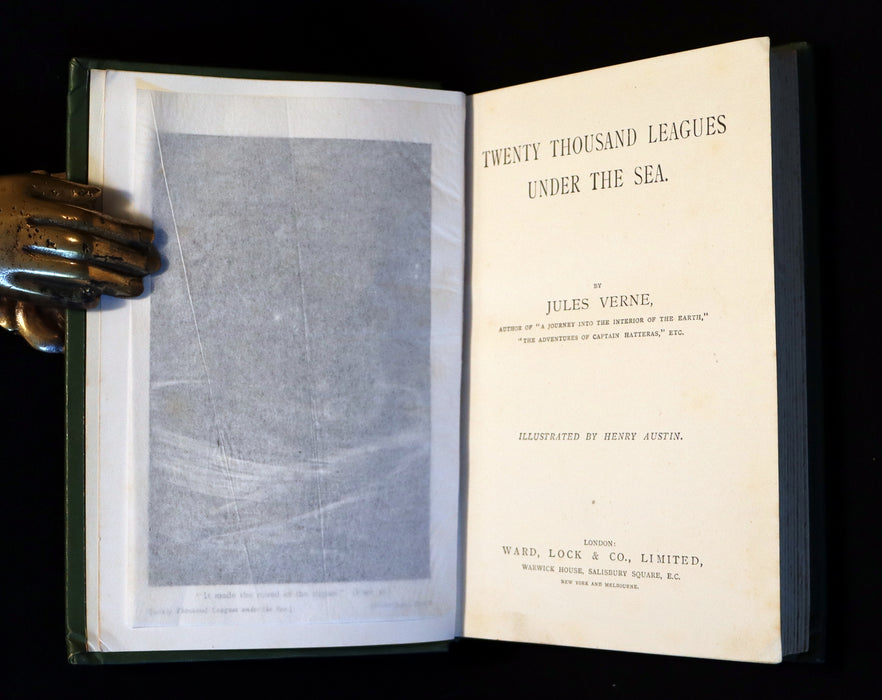 1905 Rare Book - Twenty Thousand Leagues Under the Sea by Jules Verne. Green variant.