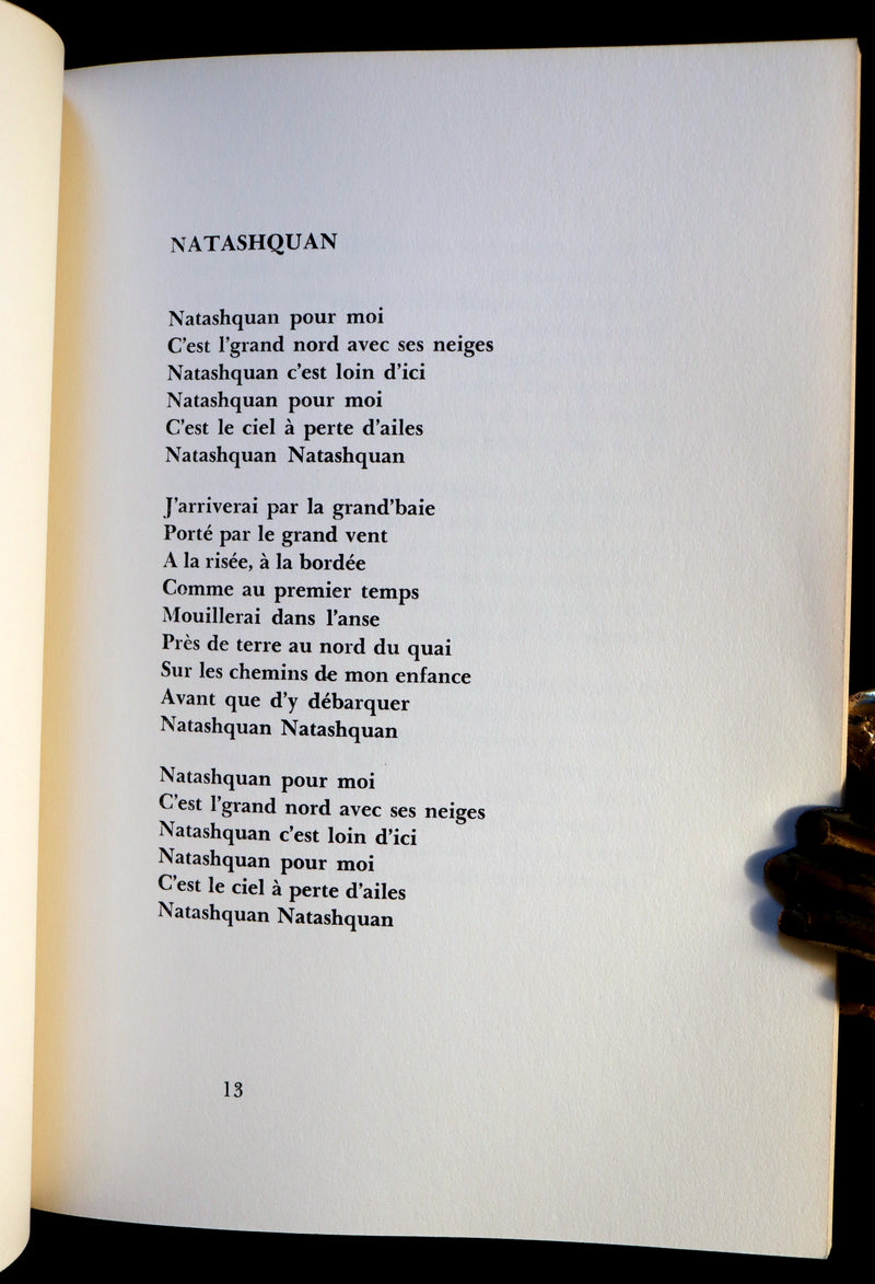 1971 Rare Book- Quebec Poet - Quand les bateaux s'en vont signed by Gilles VIGNEAULT.