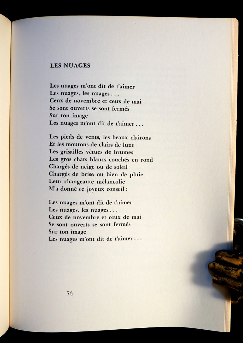 1971 Rare Book- Quebec Poet - Quand les bateaux s'en vont signed by Gilles VIGNEAULT.