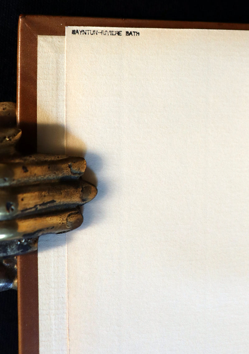 1831 Rare Book bound by Bayntun - THE LIFE & ADVENTURES OF ROBINSON CRUSOE. Illustrated.