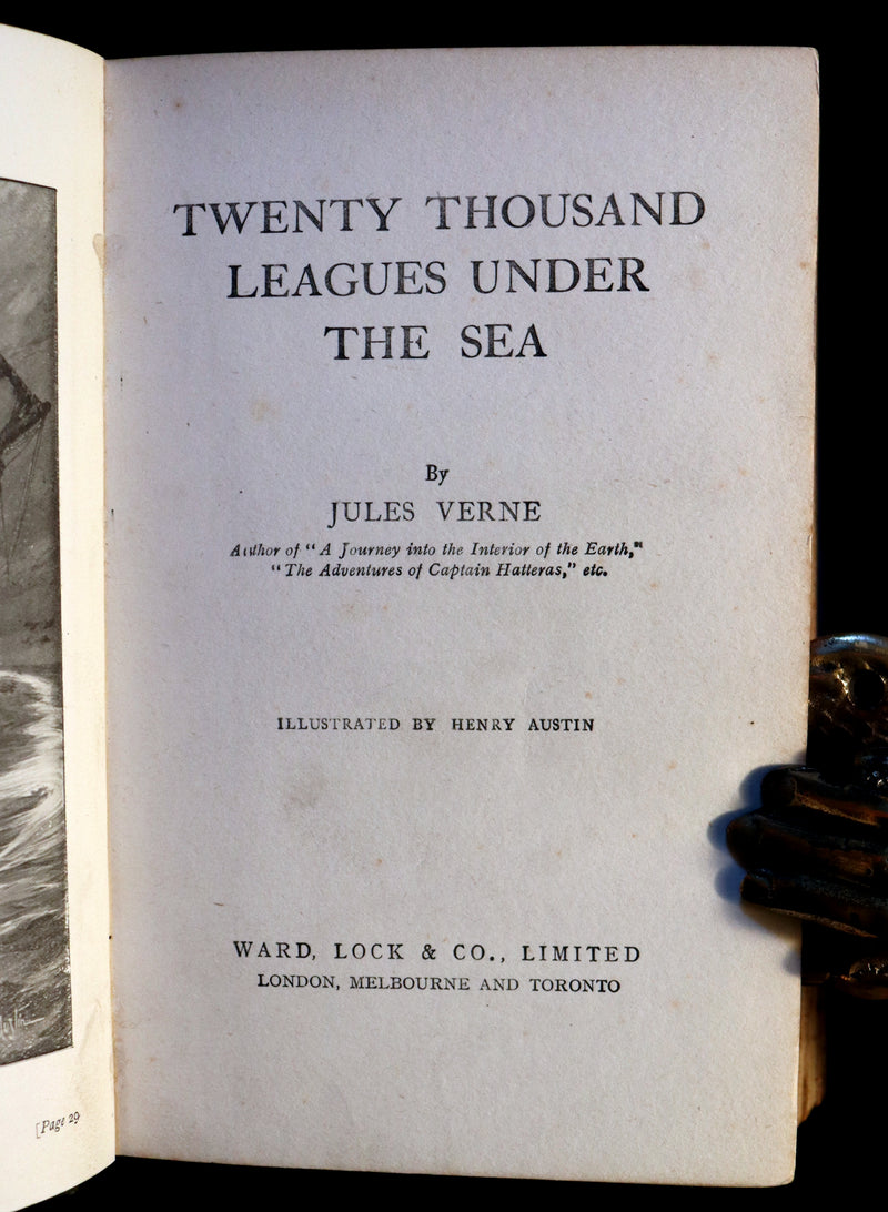 1905 Rare Book - Twenty Thousand Leagues Under the Sea by Jules Verne. Green variant.