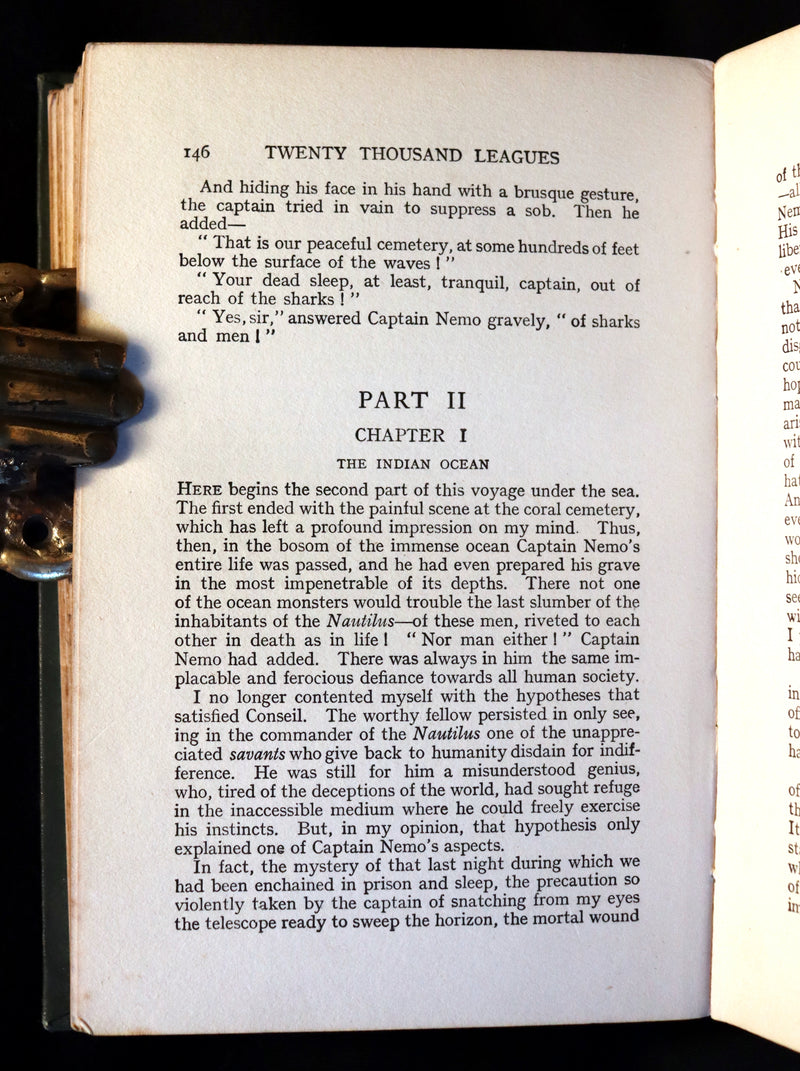 1905 Rare Book - Twenty Thousand Leagues Under the Sea by Jules Verne. Green variant.