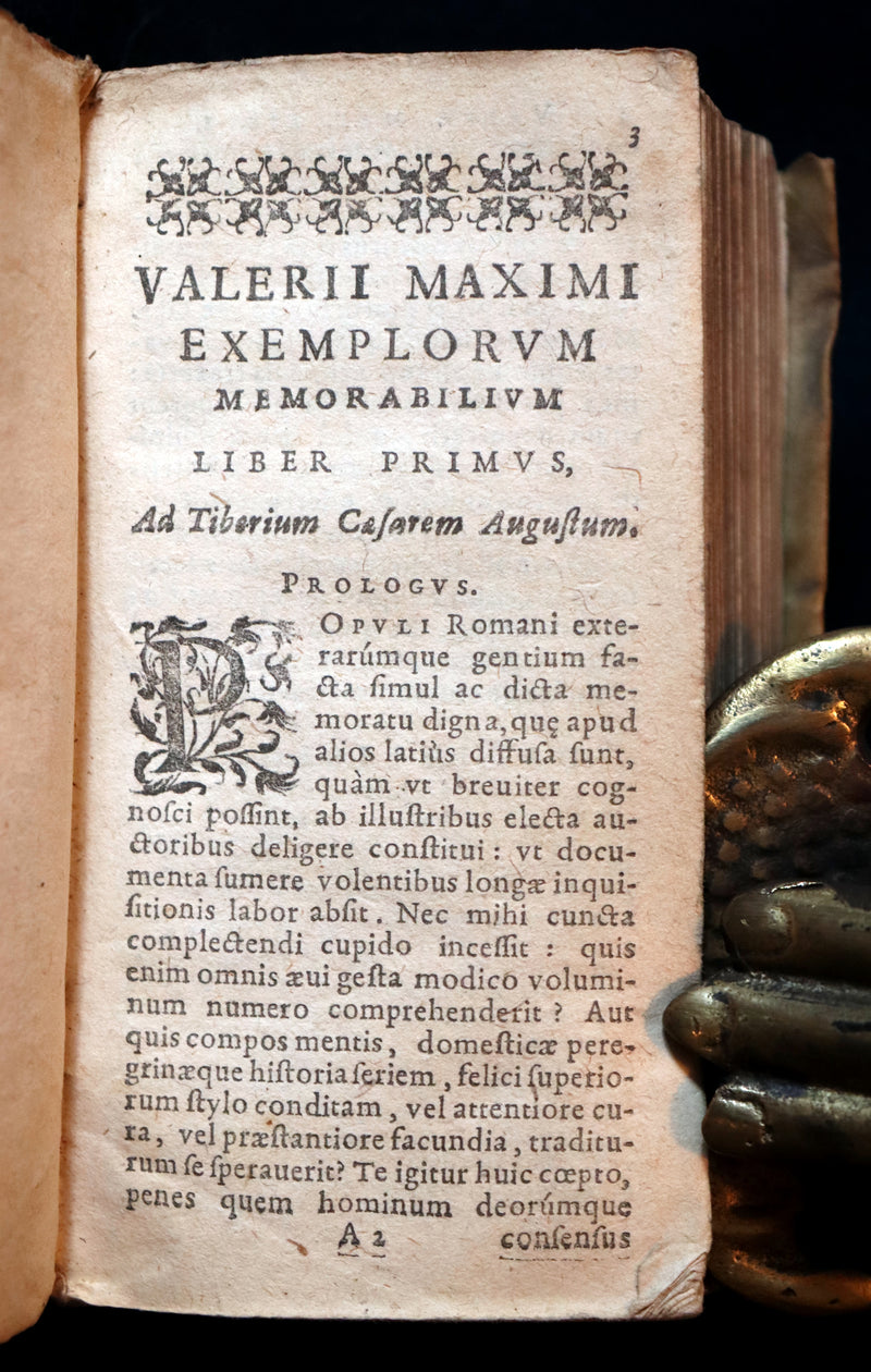 1619 Scarce Latin Vellum Book - Valerius Maximus' Stories of Roman life. Dictorum, factorumque memorabilium libri IX.