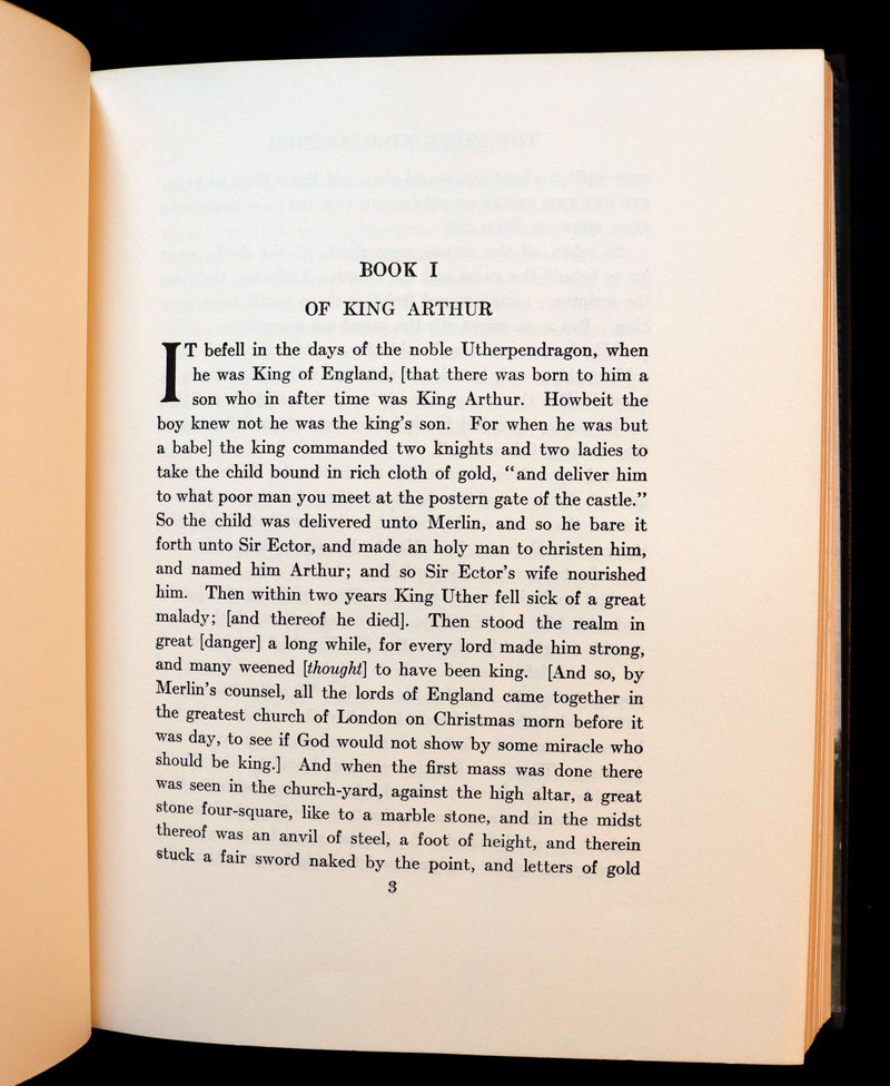 1922 Rare Book - The Boy's King Arthur and His Knights of the Round Table illustrated by N. C. Wyeth.