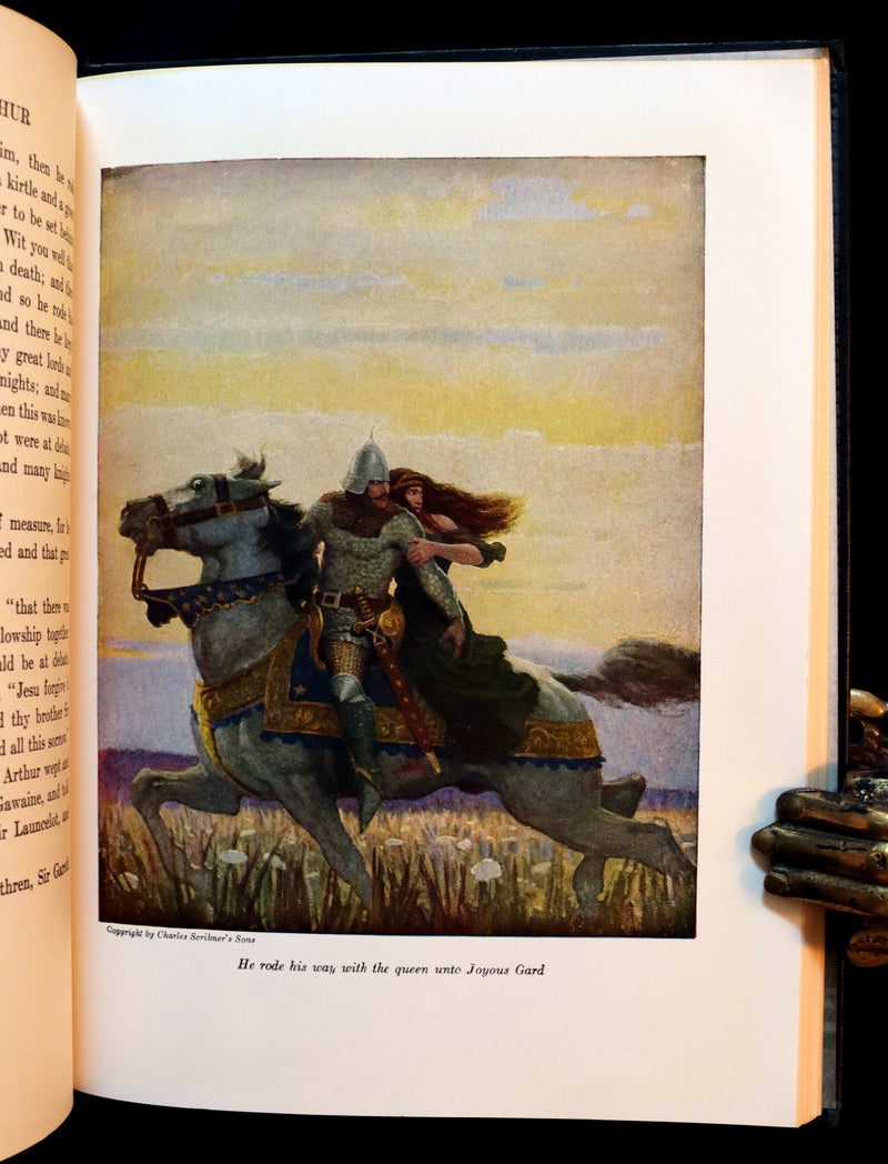 1922 Rare Book - The Boy's King Arthur and His Knights of the Round Table illustrated by N. C. Wyeth.