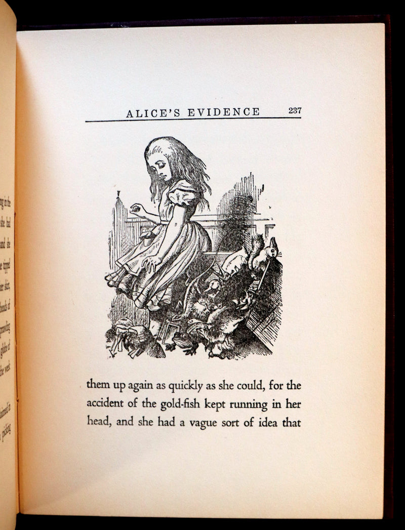 1930 Scarce Edition - Alice in Wonderland by Lewis Carroll published by Donohue.
