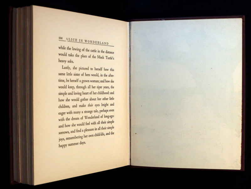 1930 Scarce Edition - Alice in Wonderland by Lewis Carroll published by Donohue.