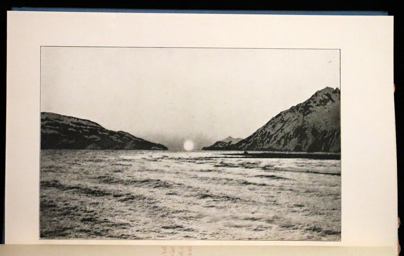 1907 Rare Book - Yukon Gold Rush, BALLADS OF A CHEECHAKO by Robert W. Service. Illustrated.