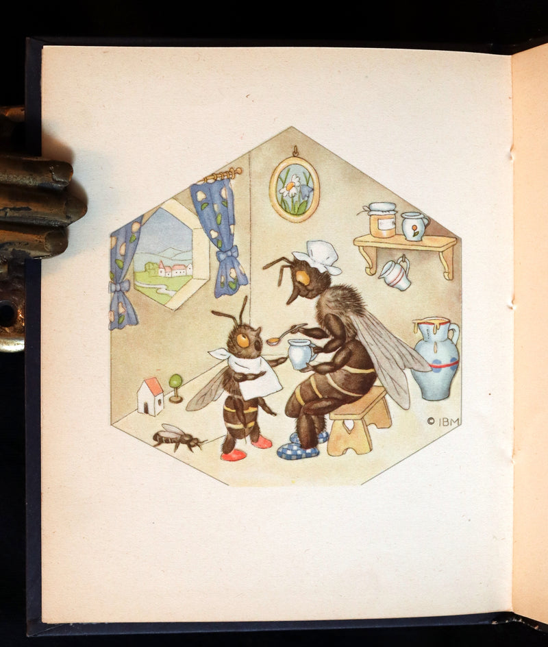 1935 Scarce First English Edition - THE BUSY BEES illustrated by Ida Bohatta-Morpurgo.