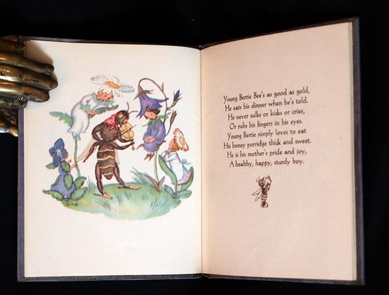 1946 Scarce First US Edition - THE BUSY BEES illustrated by Ida Bohatta-Morpurgo.