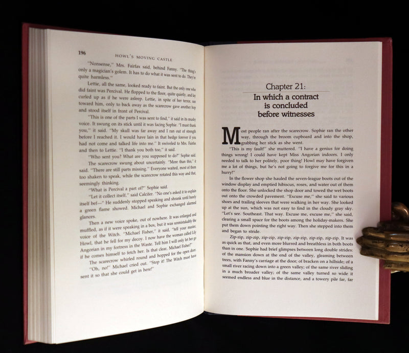 1986 Scarce First Edition - Howl's Moving Castle by Diana Wynne Jones.