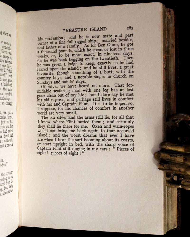 1930 Beautiful morocco binding - TREASURE ISLAND and KIDNAPPED by Stevenson. Illustrated.