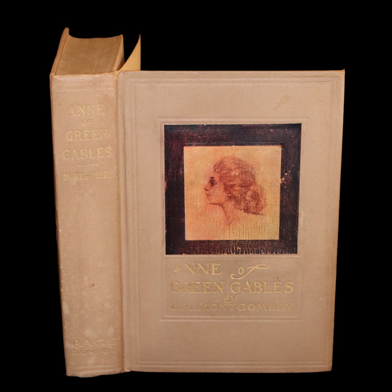 1910 Rare Early Edition - ANNE OF GREEN GABLES by Lucy Maud Montgomery. Illustrated.