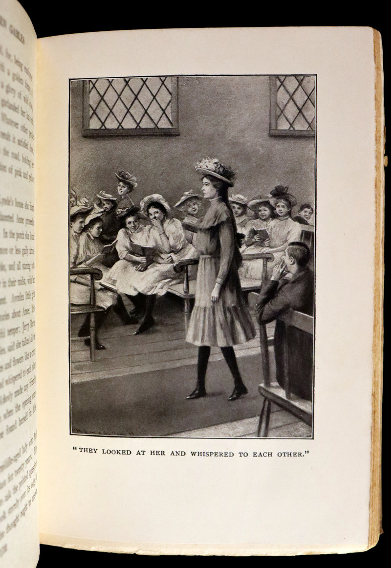 1910 Rare Early Edition - ANNE OF GREEN GABLES by Lucy Maud Montgomery. Illustrated.