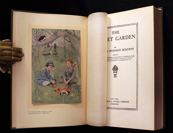 1911 Rare First Edition Book - The SECRET GARDEN by Frances Hodgson Burnett.