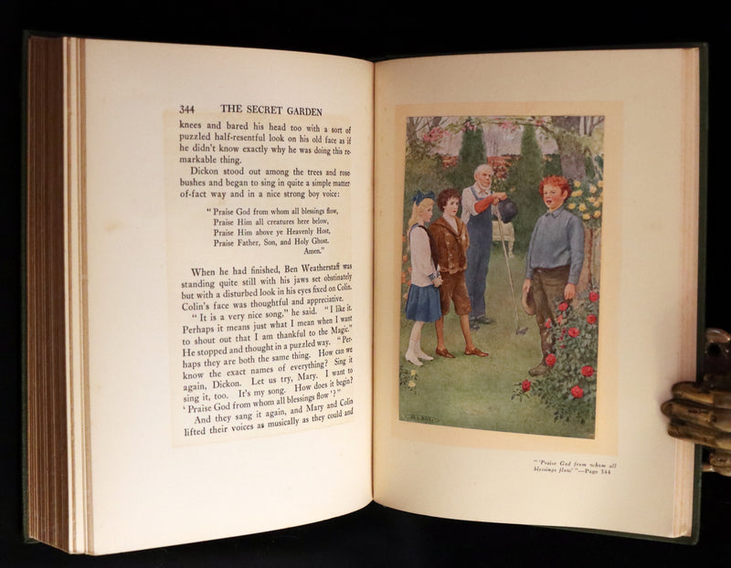 1911 Rare First Edition Book - The SECRET GARDEN by Frances Hodgson Burnett.