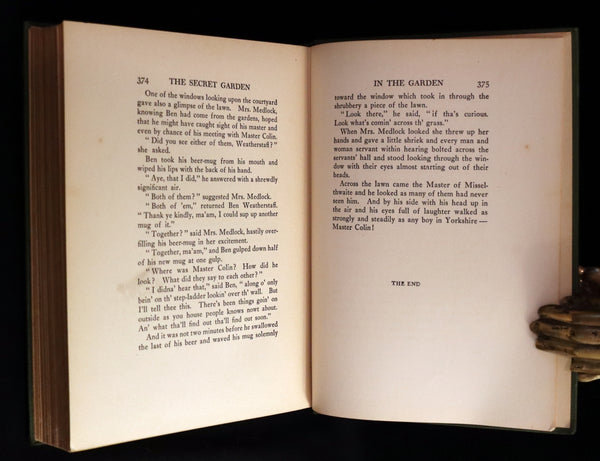 1911 Rare First Edition Book - The SECRET GARDEN by Frances Hodgson Burnett.