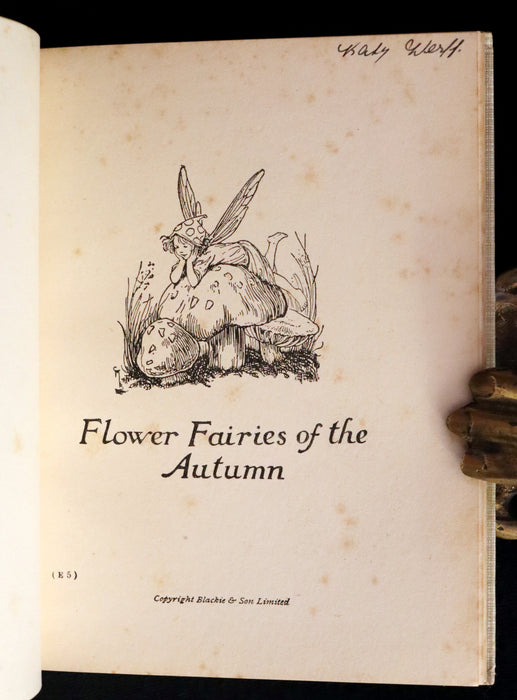 1930 Rare Book - Cicely Mary Barker - FLOWER FAIRIES OF THE AUTUMN.