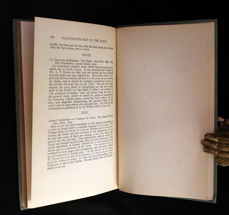 1918 Scarce Color Edition - The Illustrated KEY to the TAROT, The Veil of Divination by de Laurence.