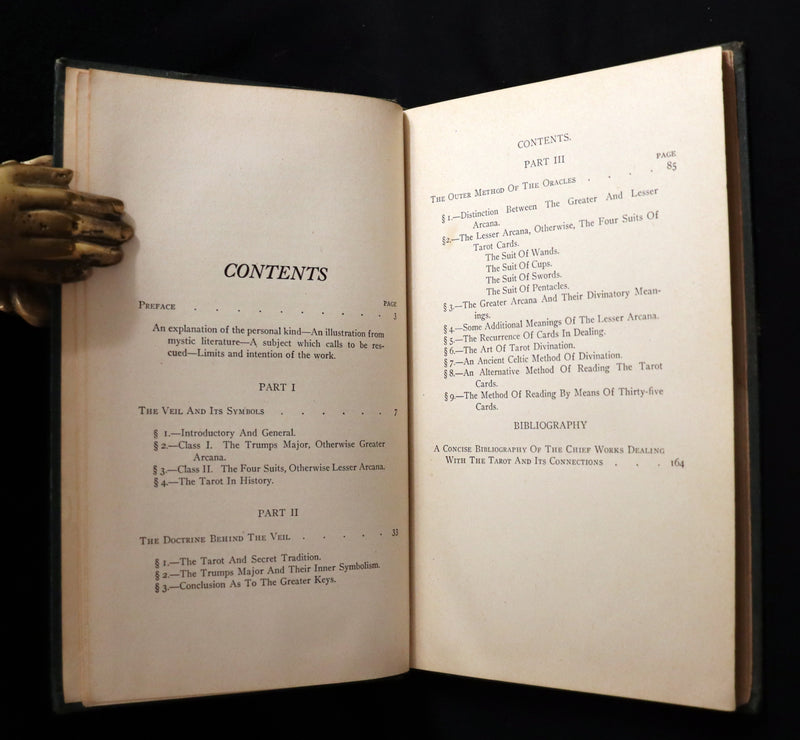 1918 Scarce Color Edition - The Illustrated KEY to the TAROT, The Veil of Divination by de Laurence.