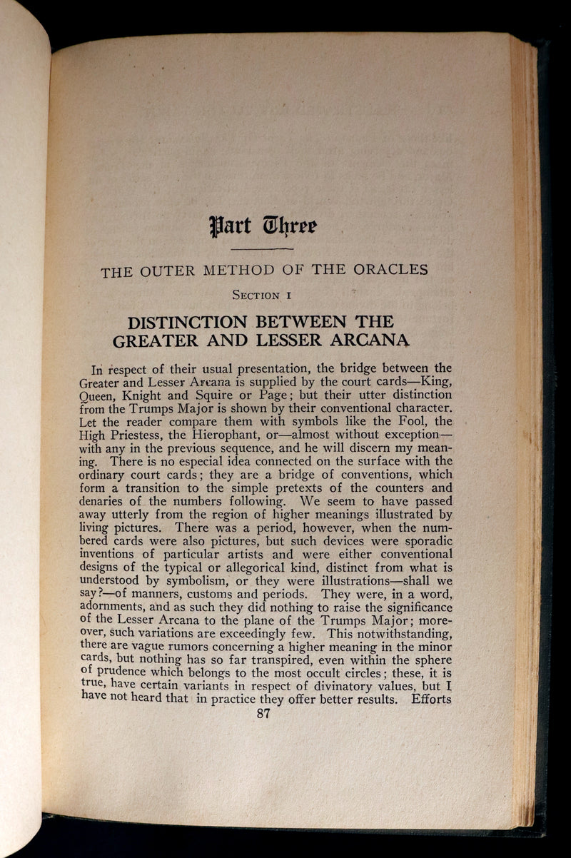 1918 Scarce Color Edition - The Illustrated KEY to the TAROT, The Veil of Divination by de Laurence.