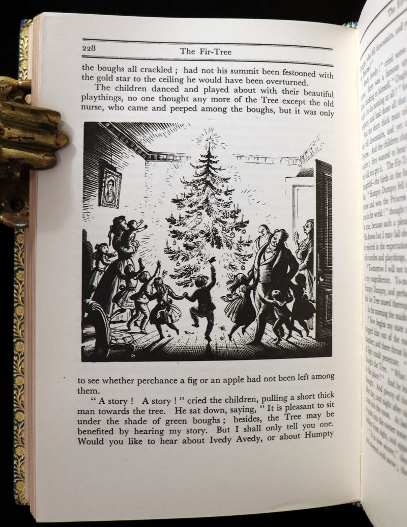 1959 Rare in a Bayntun binding - Andersen's Fairy Tales and Legends illustrated by Rex Whistler.