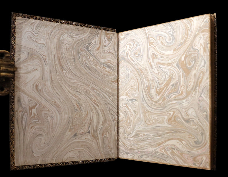 1901 Rare First Edition illustrated by Fanny Railton - Shakespeare's Midsummer Night's Dream in a beautiful binding.