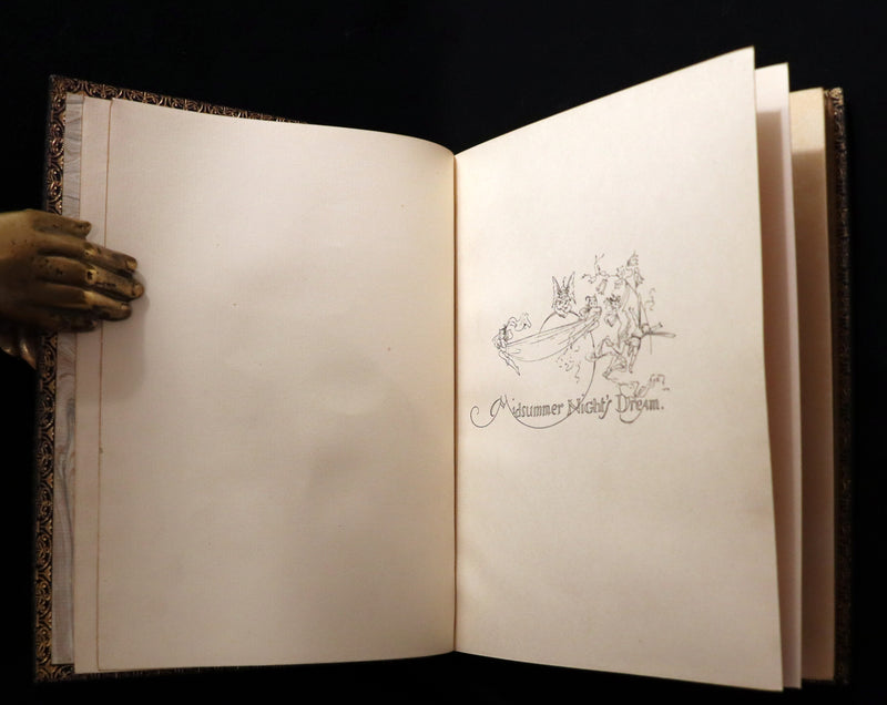 1901 Rare First Edition illustrated by Fanny Railton - Shakespeare's Midsummer Night's Dream in a beautiful binding.