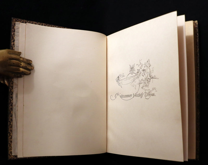 1901 Rare First Edition illustrated by Fanny Railton - Shakespeare's Midsummer Night's Dream in a beautiful binding.