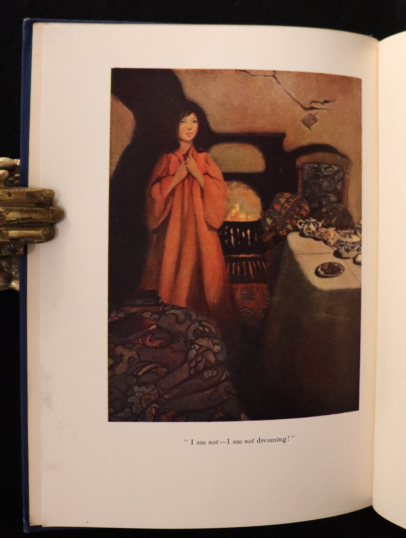 1905 Scarce First Edition - A LITTLE PRINCESS by Frances Hodgson Burnett illustrated by Ethel Franklin Betts Bains.