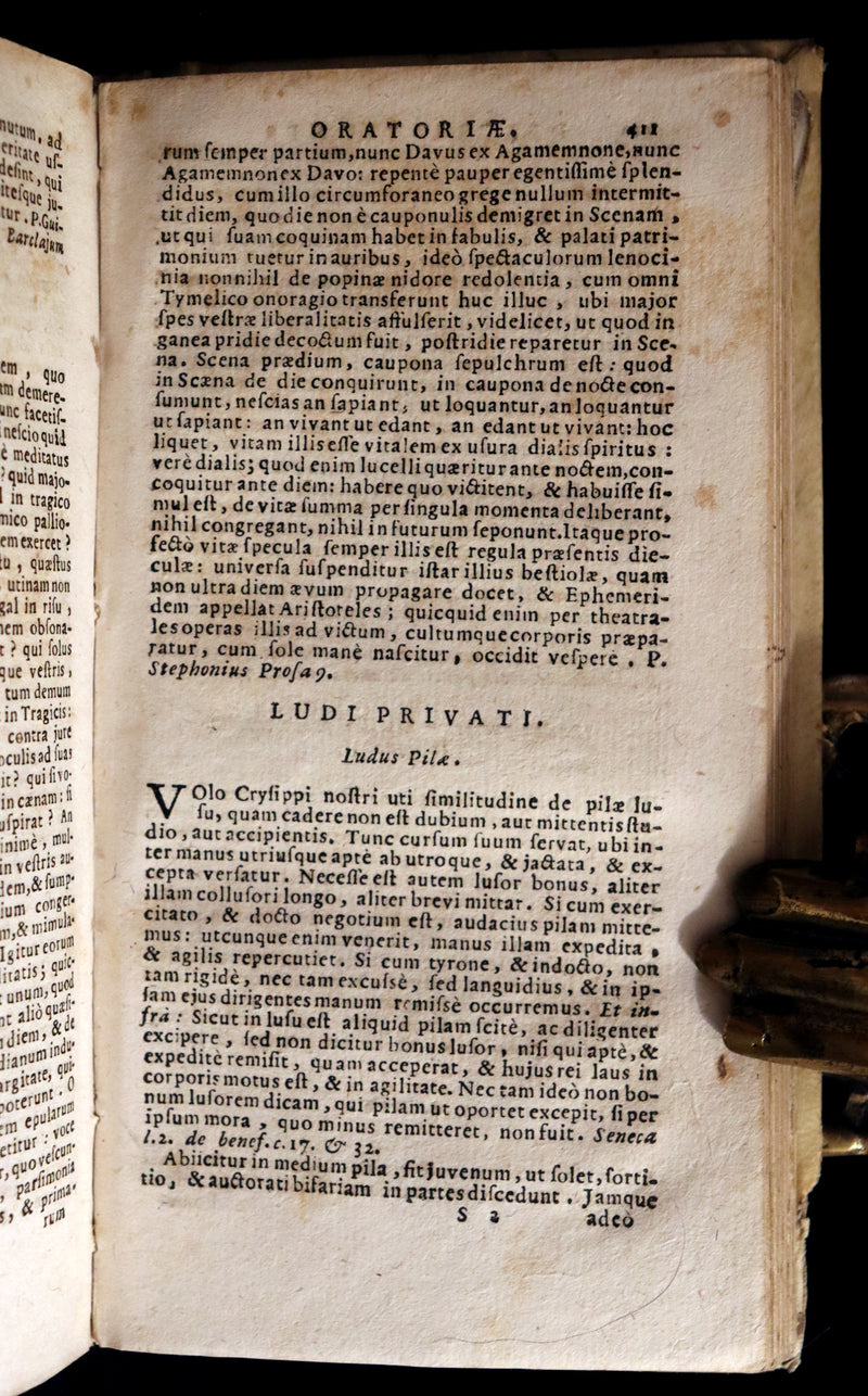 1726 Scarce Latin Vellum Book - Descriptiones Oratoriae ex probatissimis auctoribus excerptae by Gandutius Ioannes Baptista.