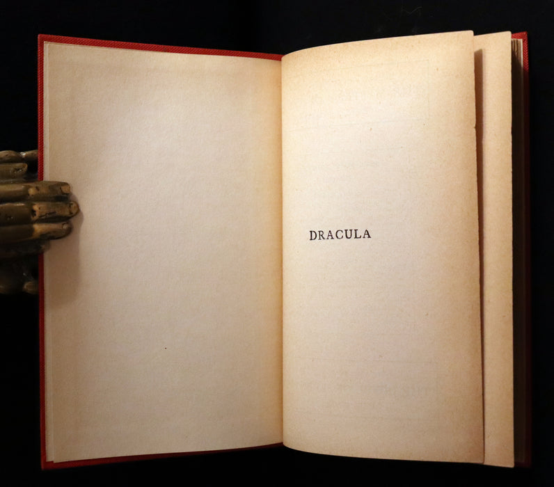 1913 Rare Edition - DRACULA by Bram Stoker, a Gothic Vampire Story.