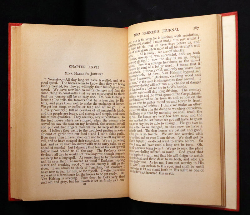 1913 Rare Edition - DRACULA by Bram Stoker, a Gothic Vampire Story.