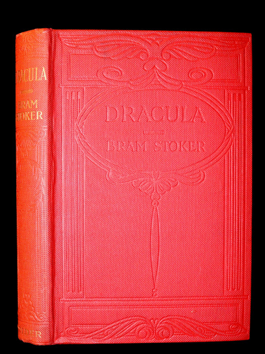 1913 Rare Edition - DRACULA by Bram Stoker, a Gothic Vampire Story.